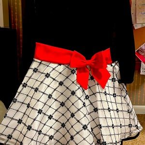 Girls size 6 dress